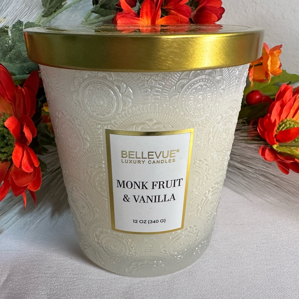 Bellevue Double Wick 12 oz Luxury Candle MONK FRUIT & VANILLA  ~ New!